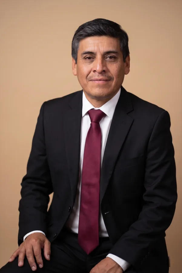 C. Moises Barrón Castro
